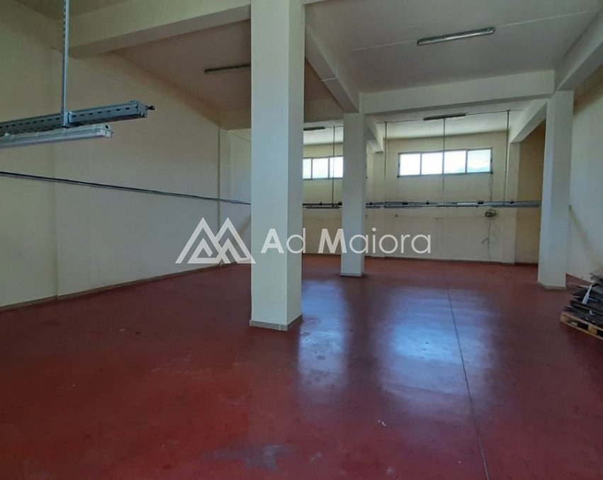 Ambjent Biznesi me qira