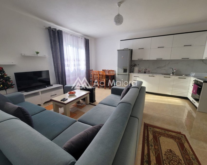 jepet apartament me qira 2+1 ne durres