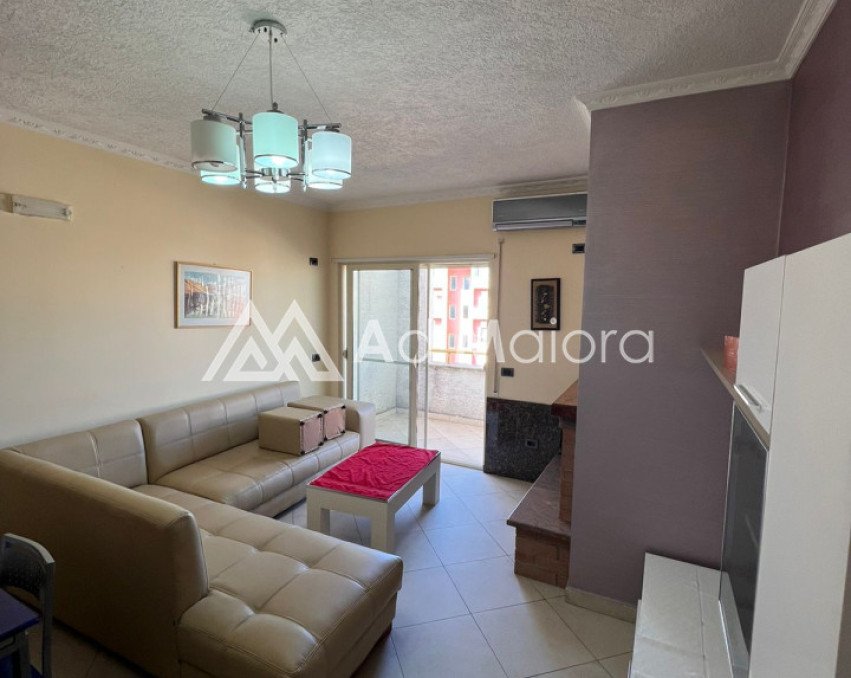 Papafingo ne shitje  2+1 Shkembi i Kavajes