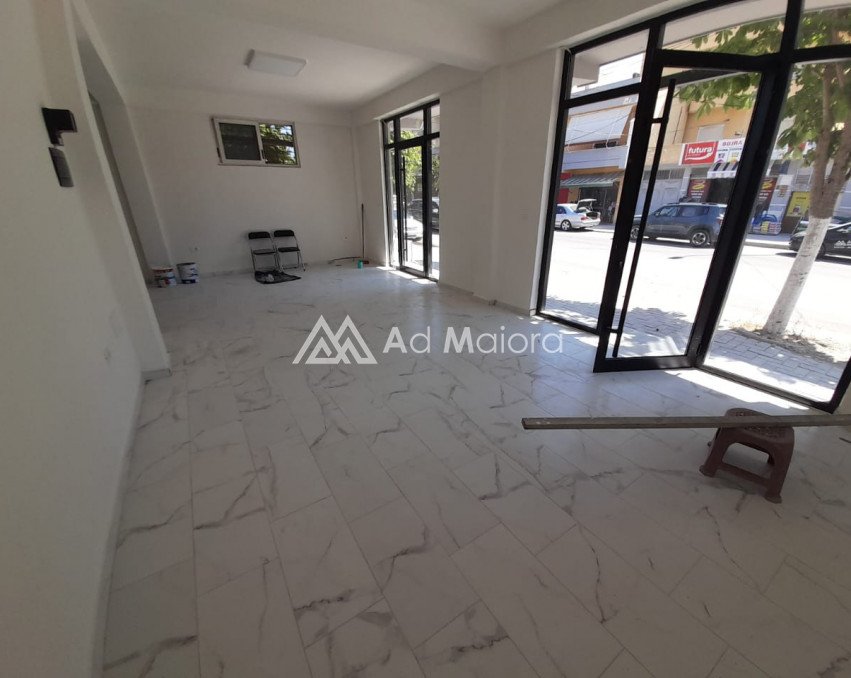 JEPET AMBJENT BIZNESI ME QIRA