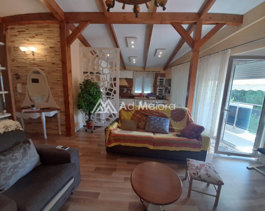 SHITET APARTAMENT 2+1 NE GJIRIN E LALEZIT