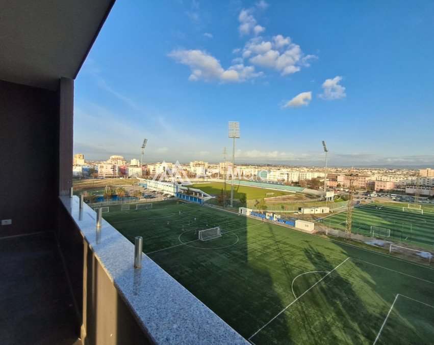 shitet apartament  2+1 te stadiumi durres