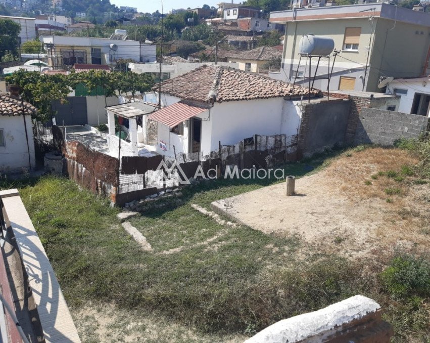 Shtepi private ne shitje