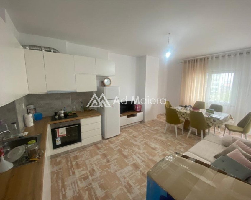 Apartament ne shitje 1+1