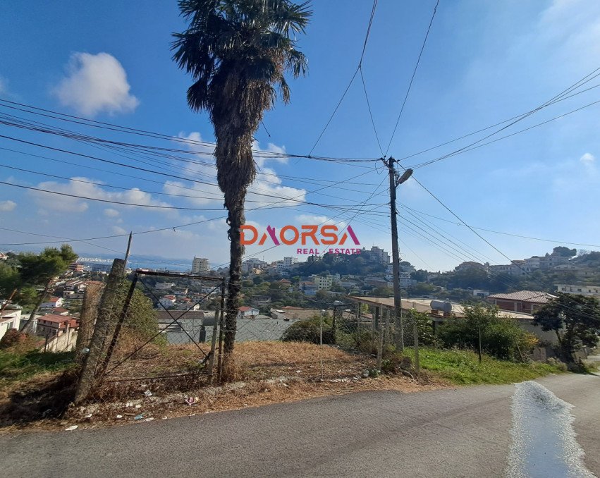 SHITET APARTAMENT 3+1+GARAZHD NE DURRES