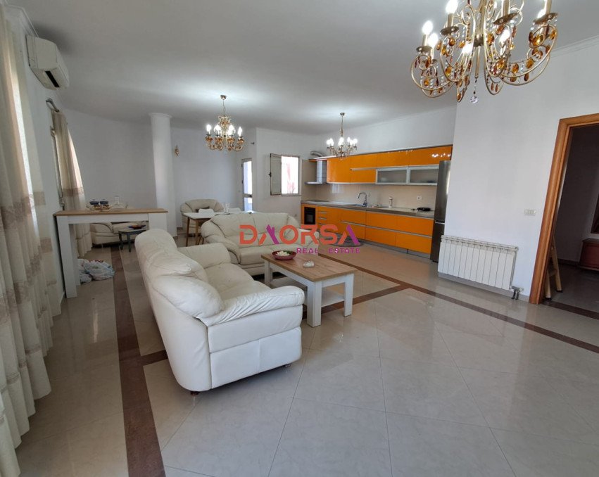Apartament për Shitje në Durrës
