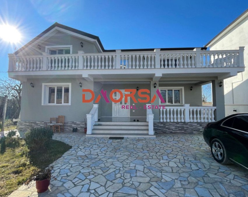 SHTEPI PRIVATE PER SHITJE