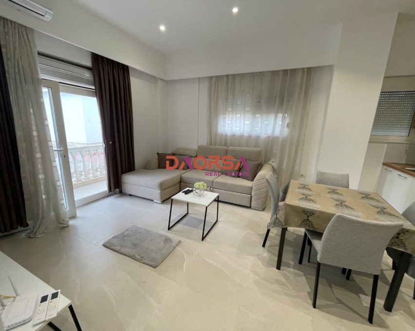 SHITET APARTAMENT 1+1 NE GOLEM