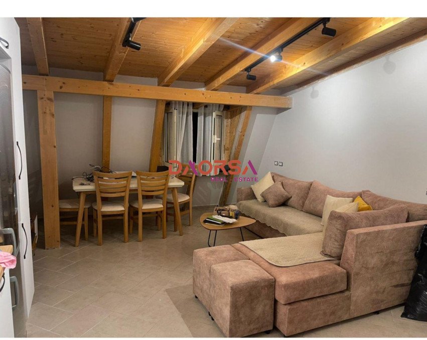 APARTAMENT PER SHITJE NE VOLLGA