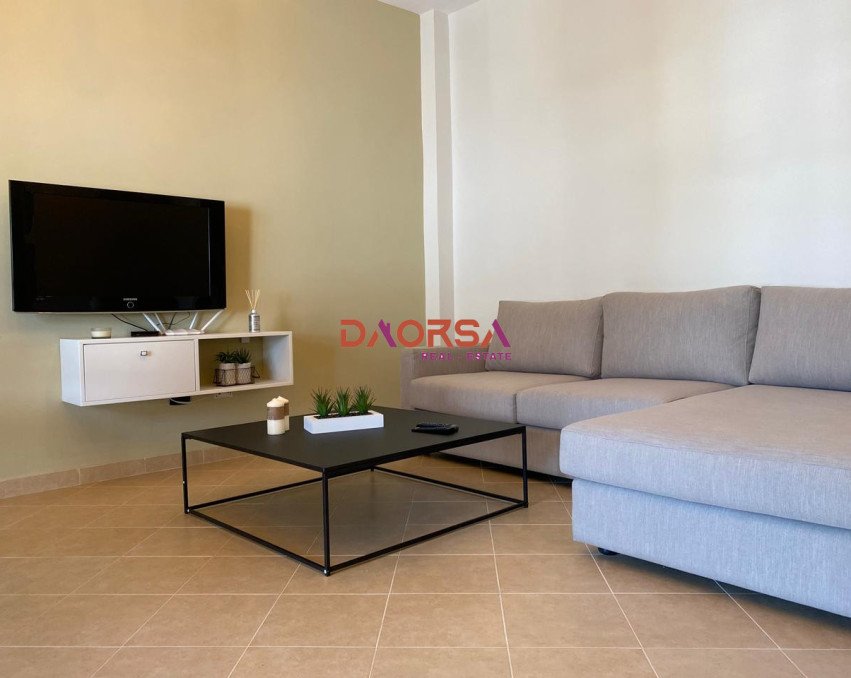 JEPET APARTAMENT ME QIRA 1+1 NE PLAZH DURRES