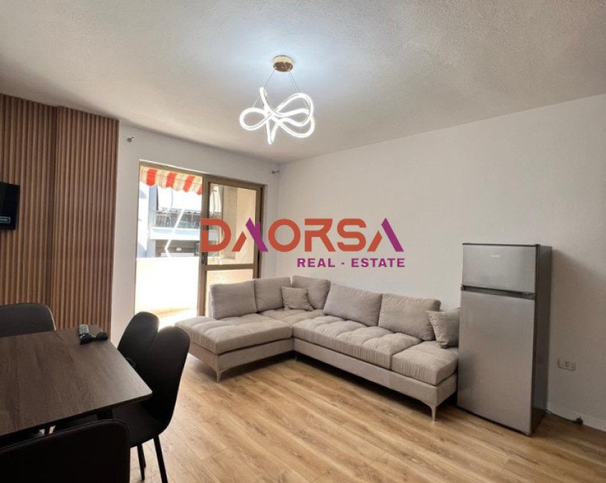 SHITET APARTAMENT 1+1 NE GOLEM